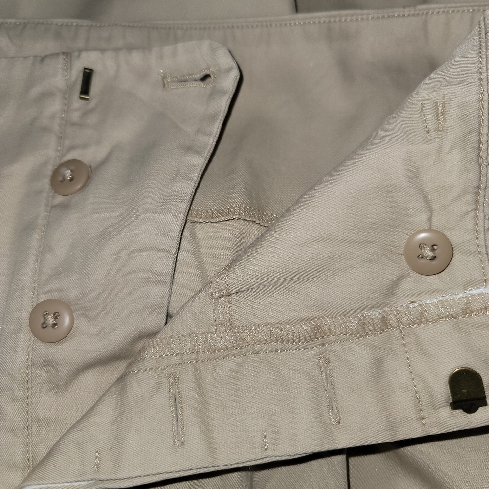 Polo Ralph Lauren Khaki Cotton Button Fly Pleated Cropped Pants Size 12 - Picture 13 of 16